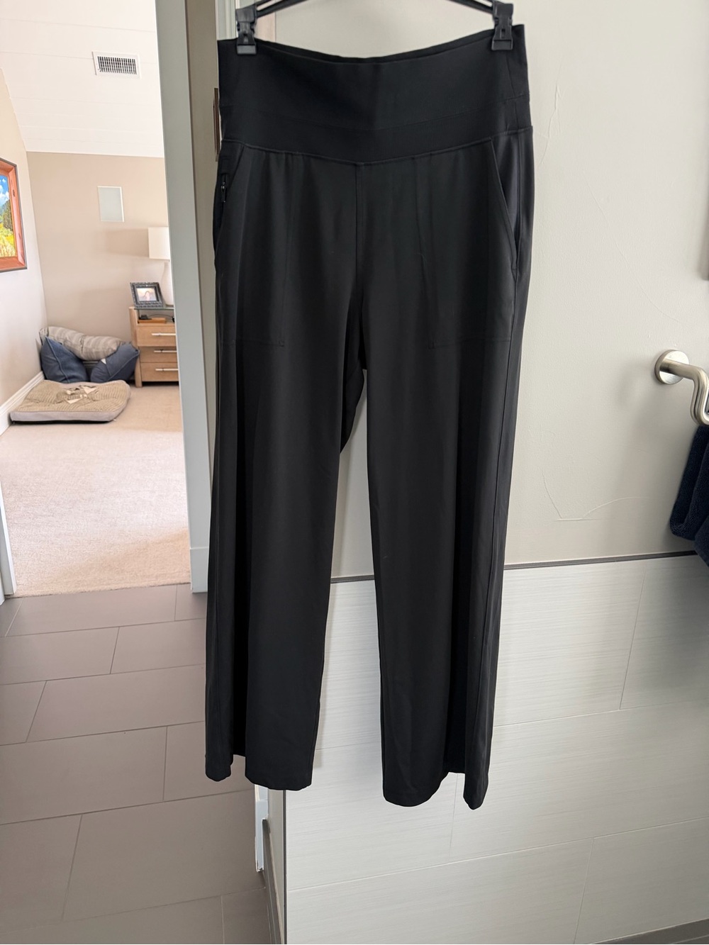 Athleta Venice wide leg pants in petite